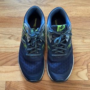 Men’s Athletic Shoes